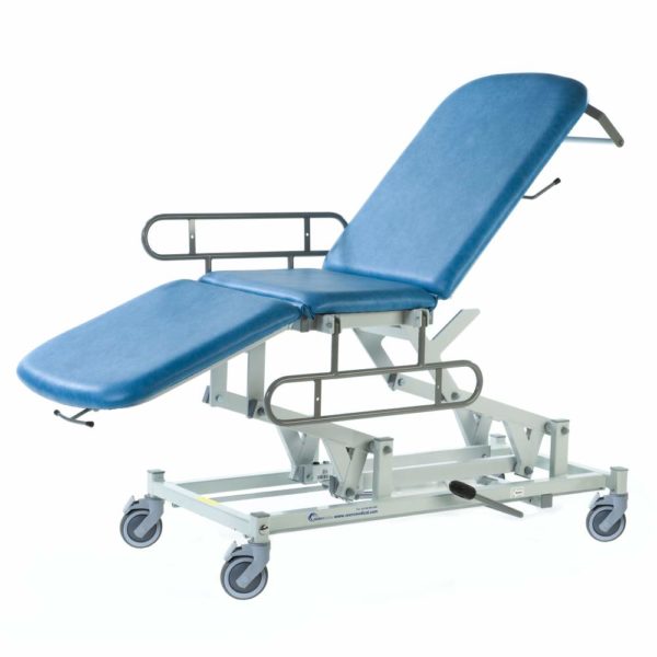 Medicare Mobile Treatment 3 Section Couch