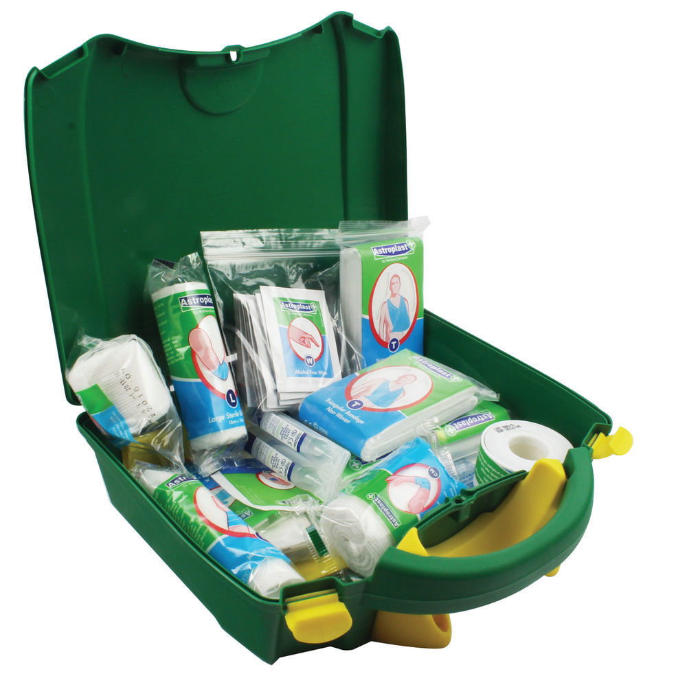 WALLACE VEHICLE GREEN BOX FIRSTAID KIT